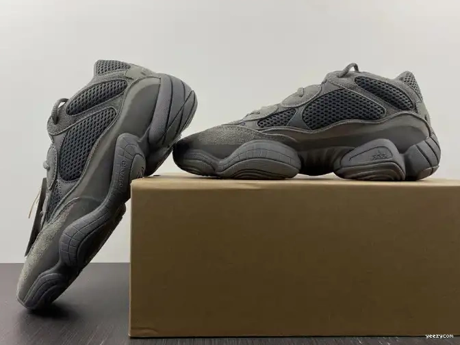 500 Adidas GW6373 Yeezy Granite 0624